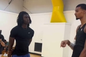 文班指导年轻球员：要在工作上做到极致 要求所有人达到这个标准